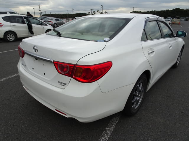 2010 TOYOTA Mark X