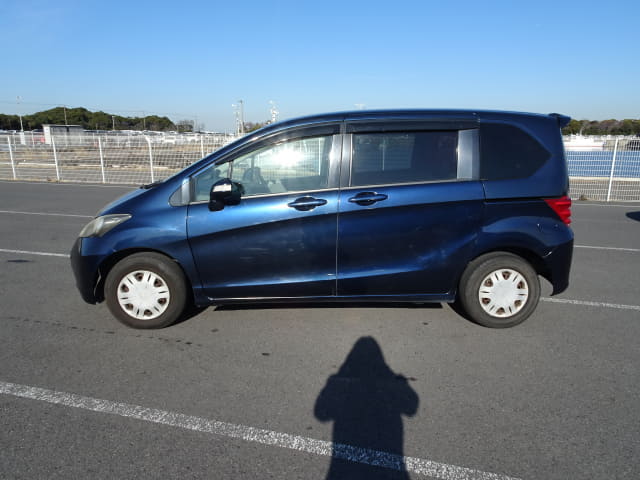 2009 HONDA Freed