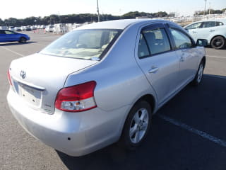 2006 TOYOTA Belta