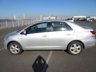 2006 TOYOTA Belta