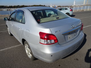2006 TOYOTA Belta
