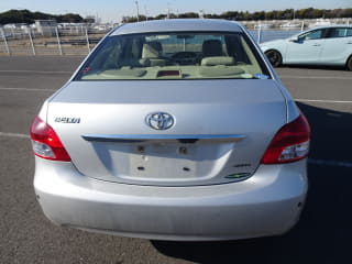 2006 TOYOTA Belta