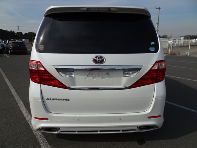 2009 TOYOTA Alphard