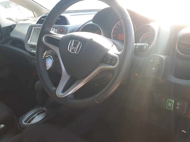 2011 HONDA Fit