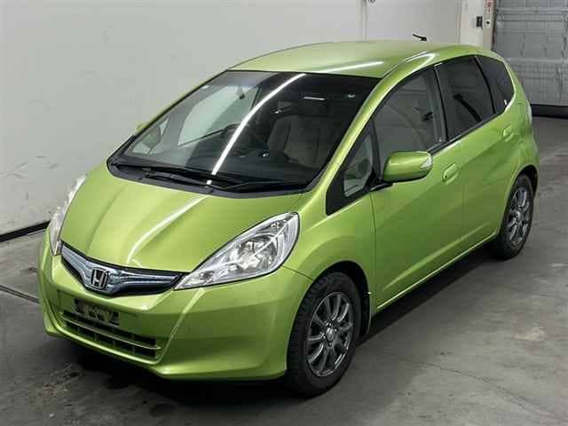 HONDA Fit Hybrid;