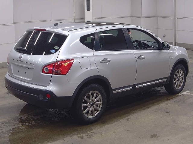 2011 NISSAN Dualis