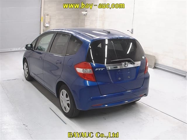 2011 HONDA Fit