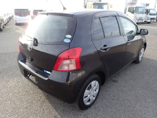 2007 TOYOTA Vitz