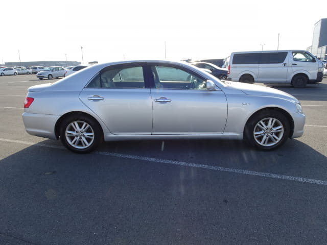 2005 TOYOTA Mark X