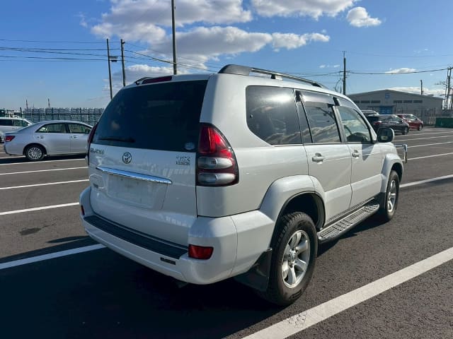 2005 TOYOTA Land Cruiser Prado