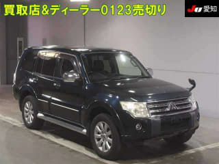 2011 MITSUBISHI Pajero