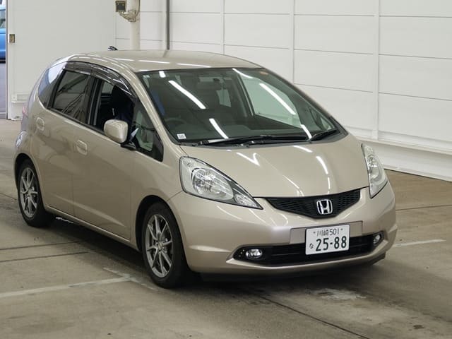 2010 HONDA Fit