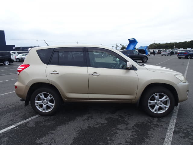 2009 TOYOTA RAV4