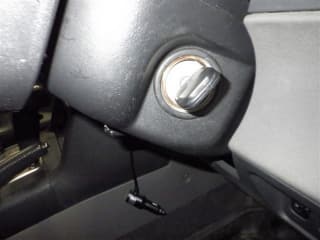 2005 MITSUBISHI Pajero