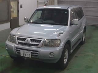 2005 MITSUBISHI Pajero
