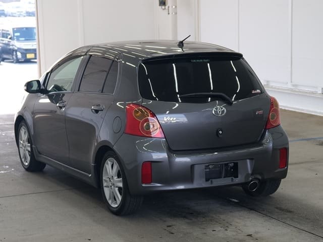 2008 TOYOTA Vitz