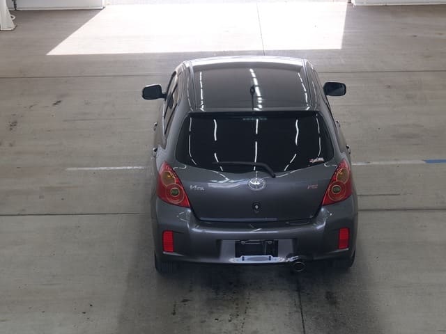 2008 TOYOTA Vitz