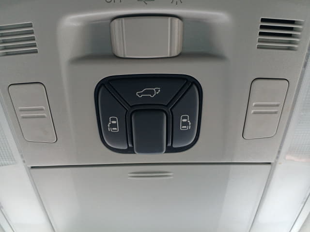 TOYOTA Alphard thumbnail 15