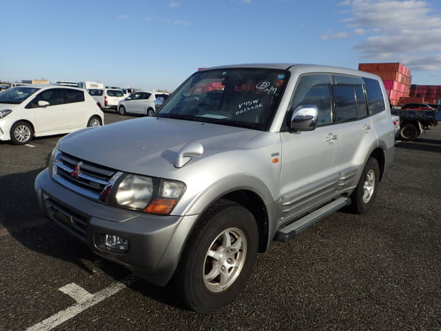 2000 MITSUBISHI Pajero