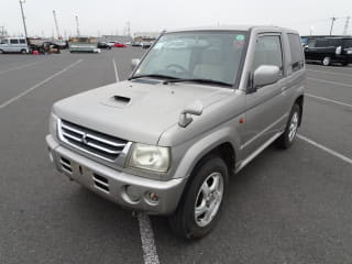 2005 MITSUBISHI Pajero Mini