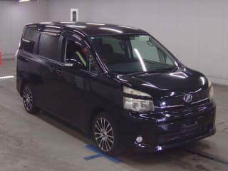 2011 TOYOTA Voxy