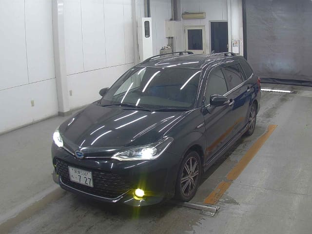 TOYOTA Corolla Fielder