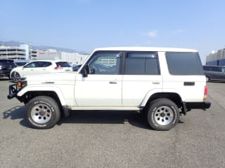 2003 TOYOTA Land Cruiser