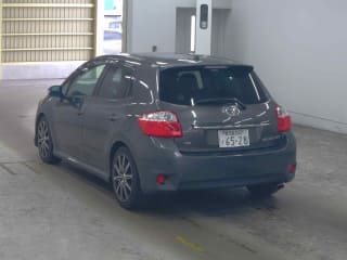 2010 TOYOTA Auris