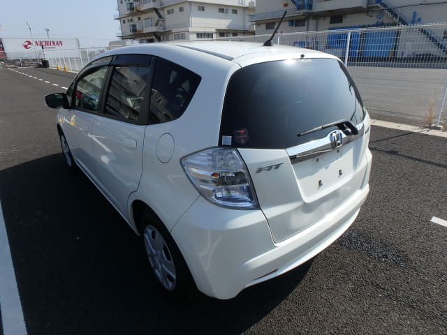 2011 HONDA Fit Hybrid