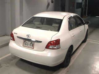 2009 TOYOTA Belta