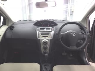 2007 TOYOTA Vitz