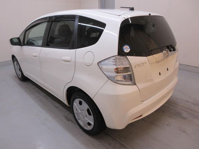 2011 HONDA Fit Hybrid