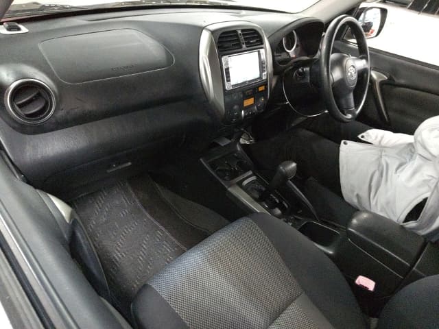 2005 TOYOTA RAV4