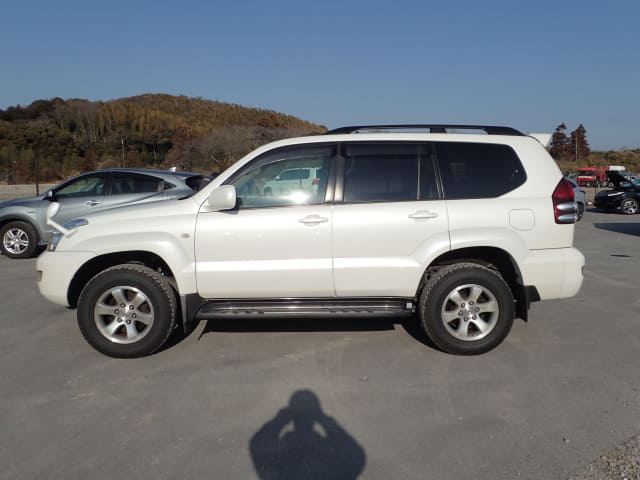 2003 TOYOTA Land Cruiser Prado