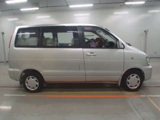 2001 TOYOTA Liteace Noah