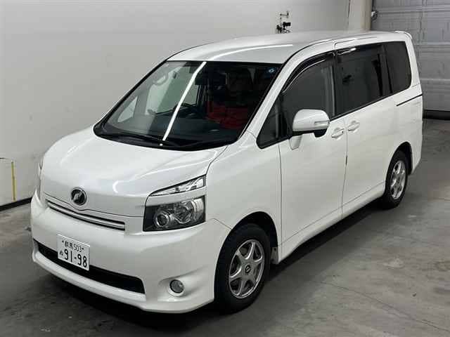 TOYOTA Voxy thumbnail 49