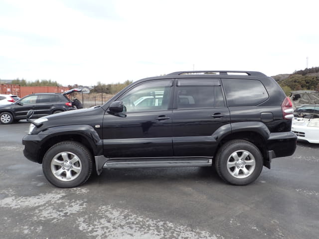 2006 TOYOTA Land Cruiser Prado