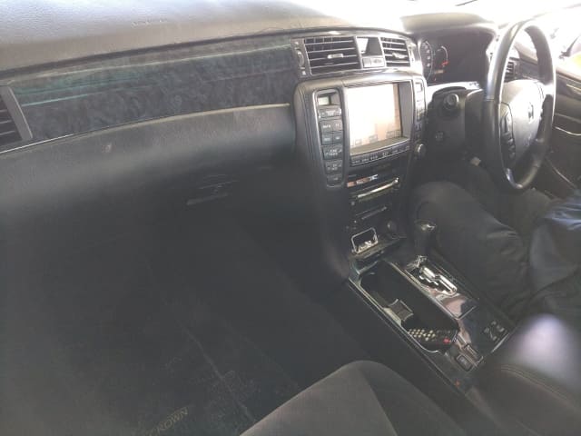 TOYOTA Crown thumbnail 52