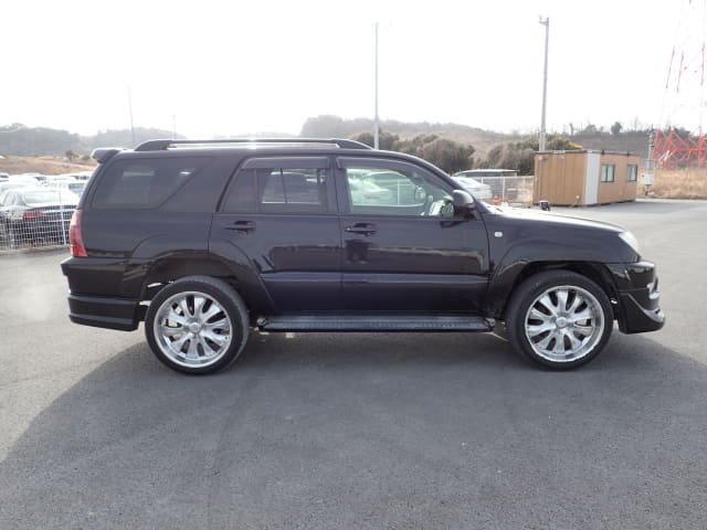 2004 TOYOTA Hilux Surf