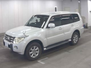 2010 MITSUBISHI Pajero