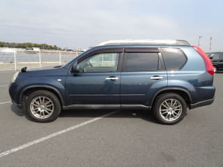 2010 NISSAN X-Trail