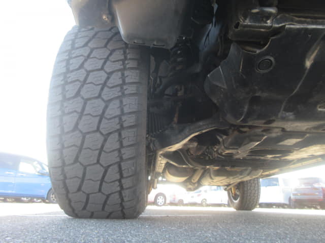 TOYOTA Hilux Surf thumbnail 13