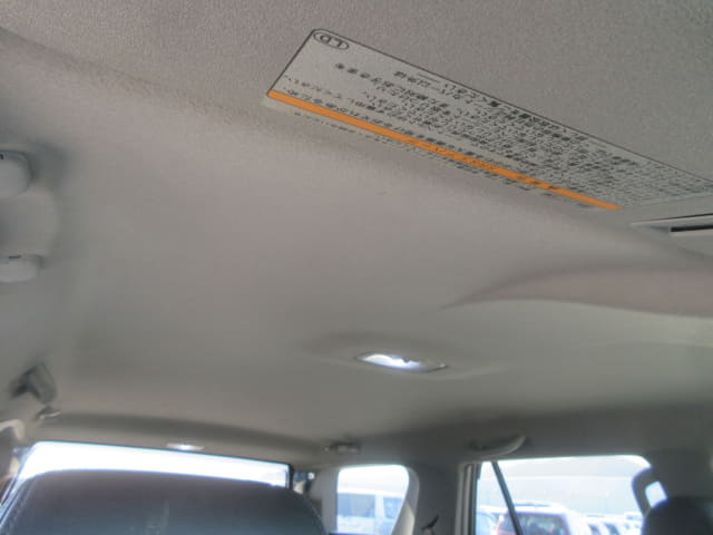 TOYOTA Hilux Surf thumbnail 24