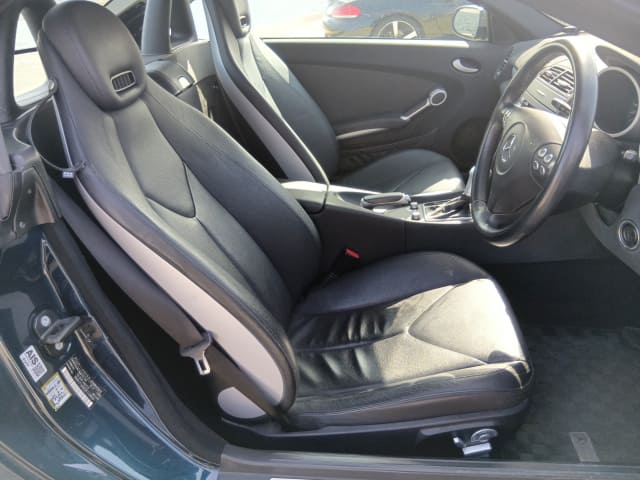 2006 MERCEDES-BENZ SLK