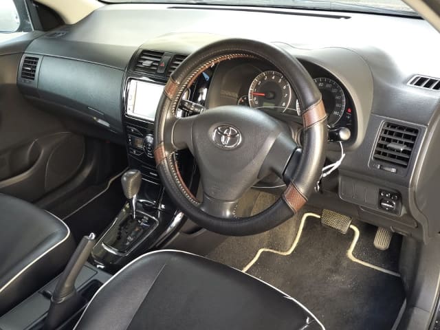 2009 TOYOTA Corolla Fielder