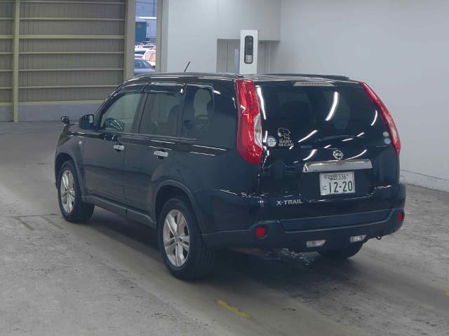2011 NISSAN X-Trail