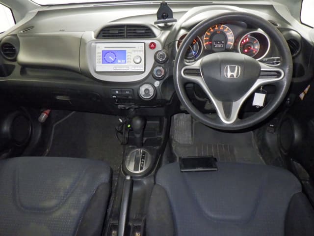 2010 HONDA Fit