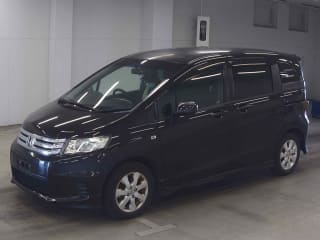 2010 HONDA Freed Spike