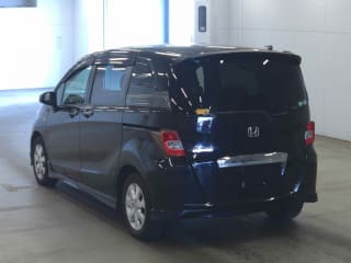 2010 HONDA Freed Spike