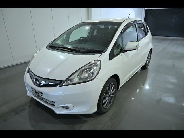 2011 HONDA Fit